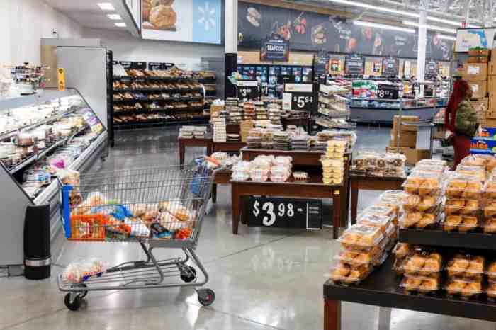 It's busy at the bakery counter walmart